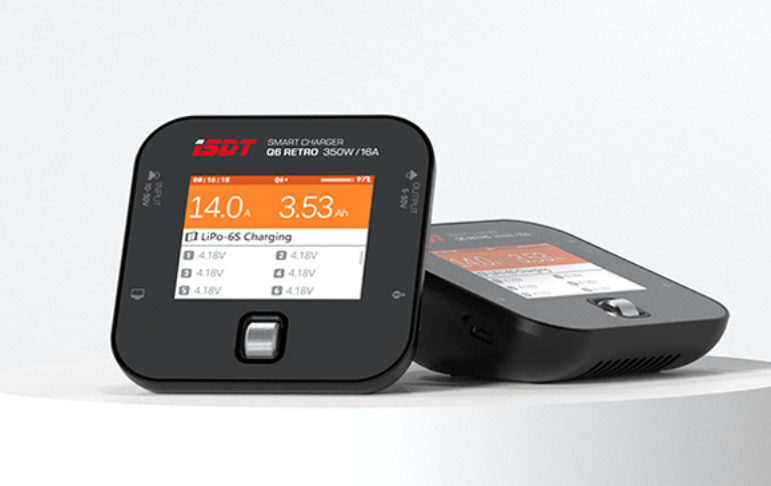 Q6 Retro Lipo Charger - 1